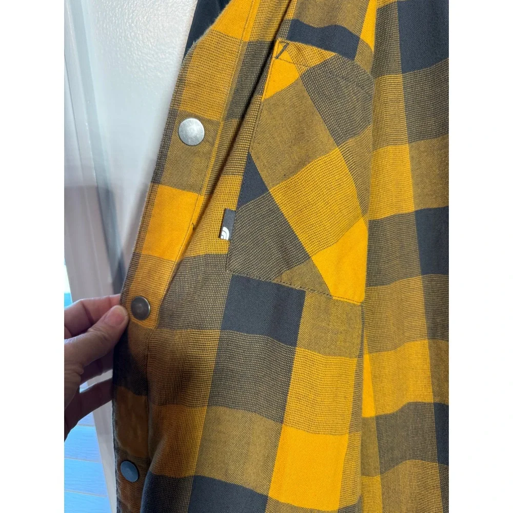 The North Face Reversible Quilted Jacket Mens Black Yellow Buffalo Plaid Flannel